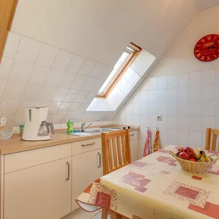 Apartment 2 *